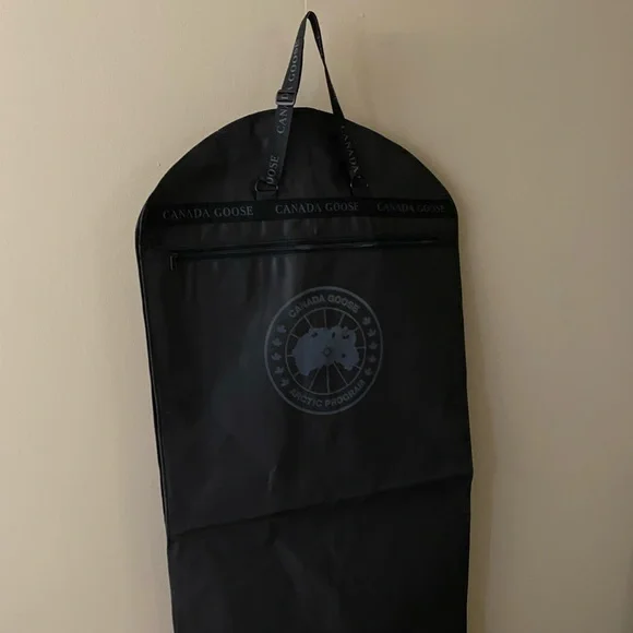 Canada 🇨🇦 Goose Garment bag set - Picture 9 of 12